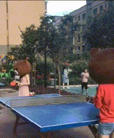 |搞笑GIF趣图:女朋友太爱玩,好想装作不认识她!