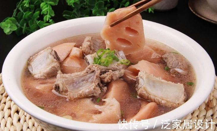 排骨炖莲藕怎么做不发黑?莲藕下锅前多做一步,汤汁浓郁不黑