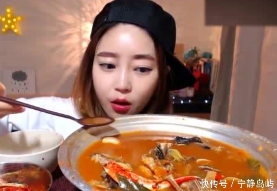 难怪|大学生突发痛风,天天把“它”当主食,难怪高尿酸会找上你