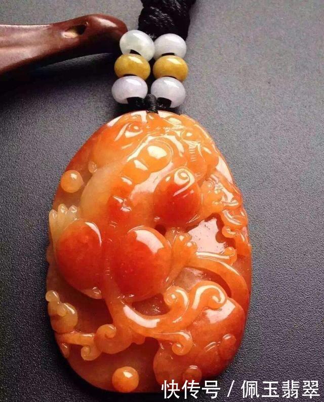 蓝水翡翠|怎么挑选翡翠,绿、紫、黄、红,不同颜色的翡翠怎么挑?