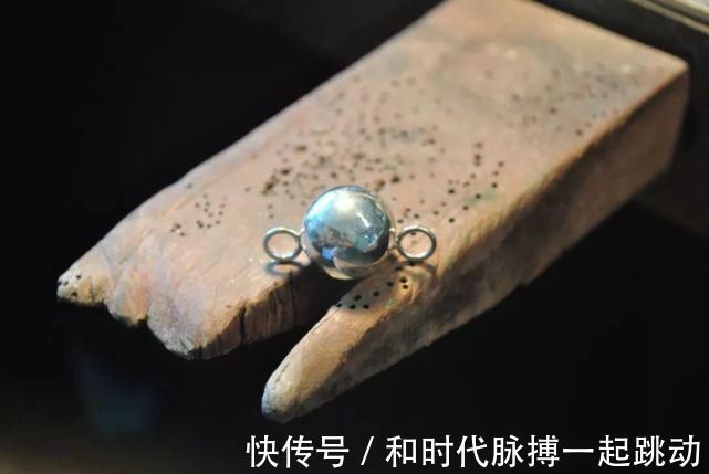 机关|这件暗藏机关的项链，又变手链的可拆搭扣