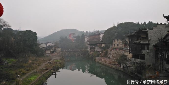 《芙蓉镇》因电影而出名的王村