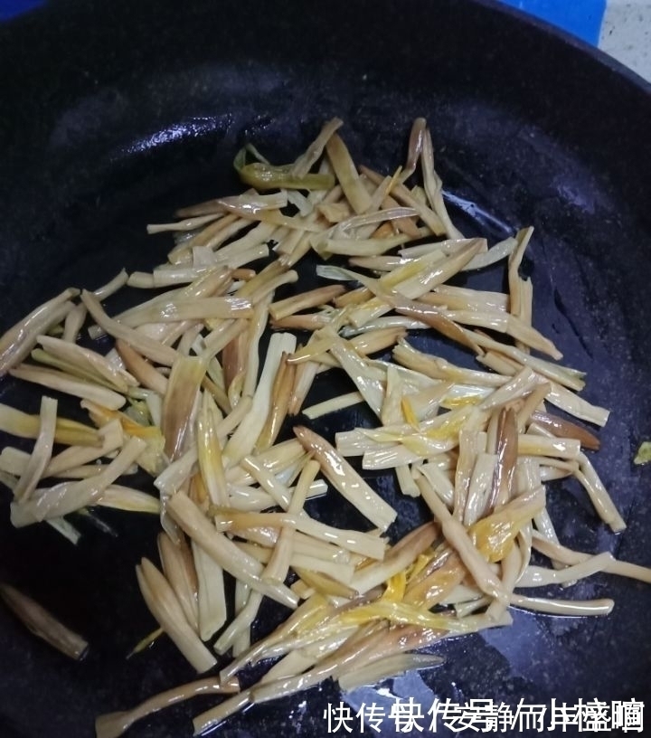 改善睡眠|鸡蛋和它一起炒,堪称“天然安眠药”,一觉睡到大天亮