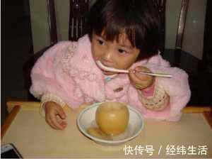 孩子|孩子顿顿八分饱,为何还是积食?医生提醒:关键的4个点,别忽视