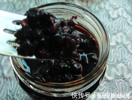 泡腐竹时，不要放在水里就泡，学会饭店的方法，简单快速还劲道