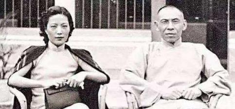 从此|杜月笙年轻时见色起意,成功征服自己老板娘,从此事业上顺风顺水!