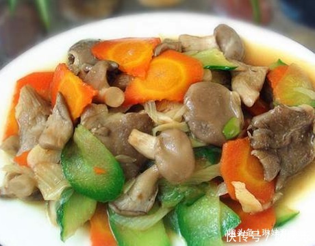 冬天孩子经常要吃的两道菜,多贵也要多做给孩子吃,好处多