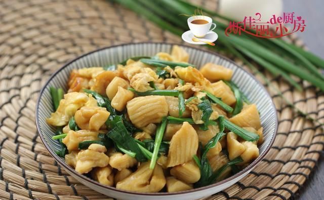 猫耳朵|家里有面粉,别包饺子了,这么做比饺子简单又好吃,全家都喜欢吃