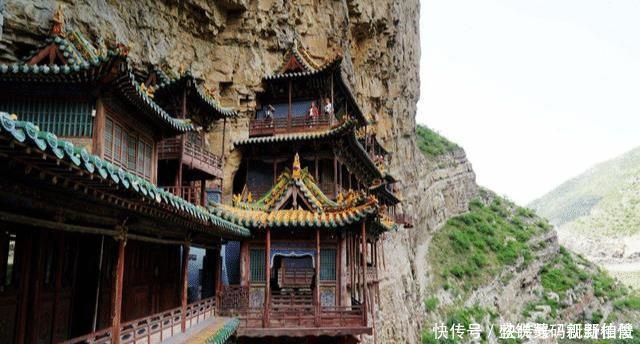 中年|“三山五岳”中国8大名山，我来告诉你谁最坑谁最良心！