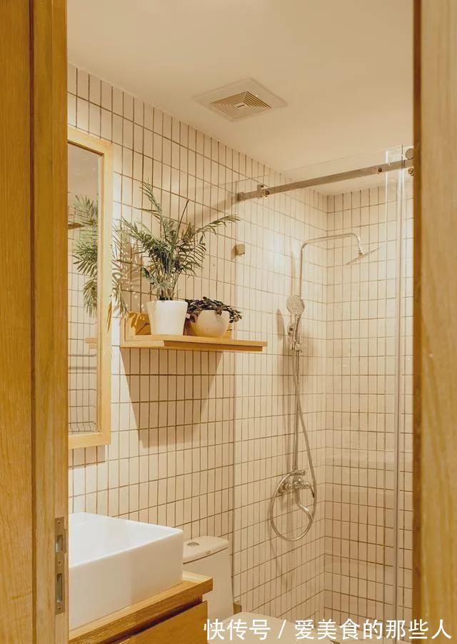 齐家云云|不吊顶、不铺砖、不买沙发，以餐桌为中心，这套房装修太有想法了