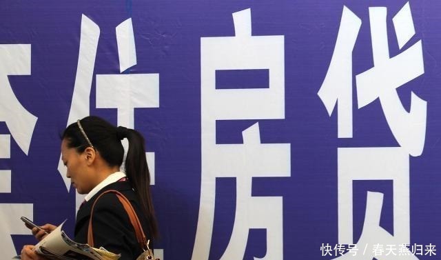 住宅|夏日冰凉泥大PK,输的人喝生姜汁,80斤冰块假水被打败?