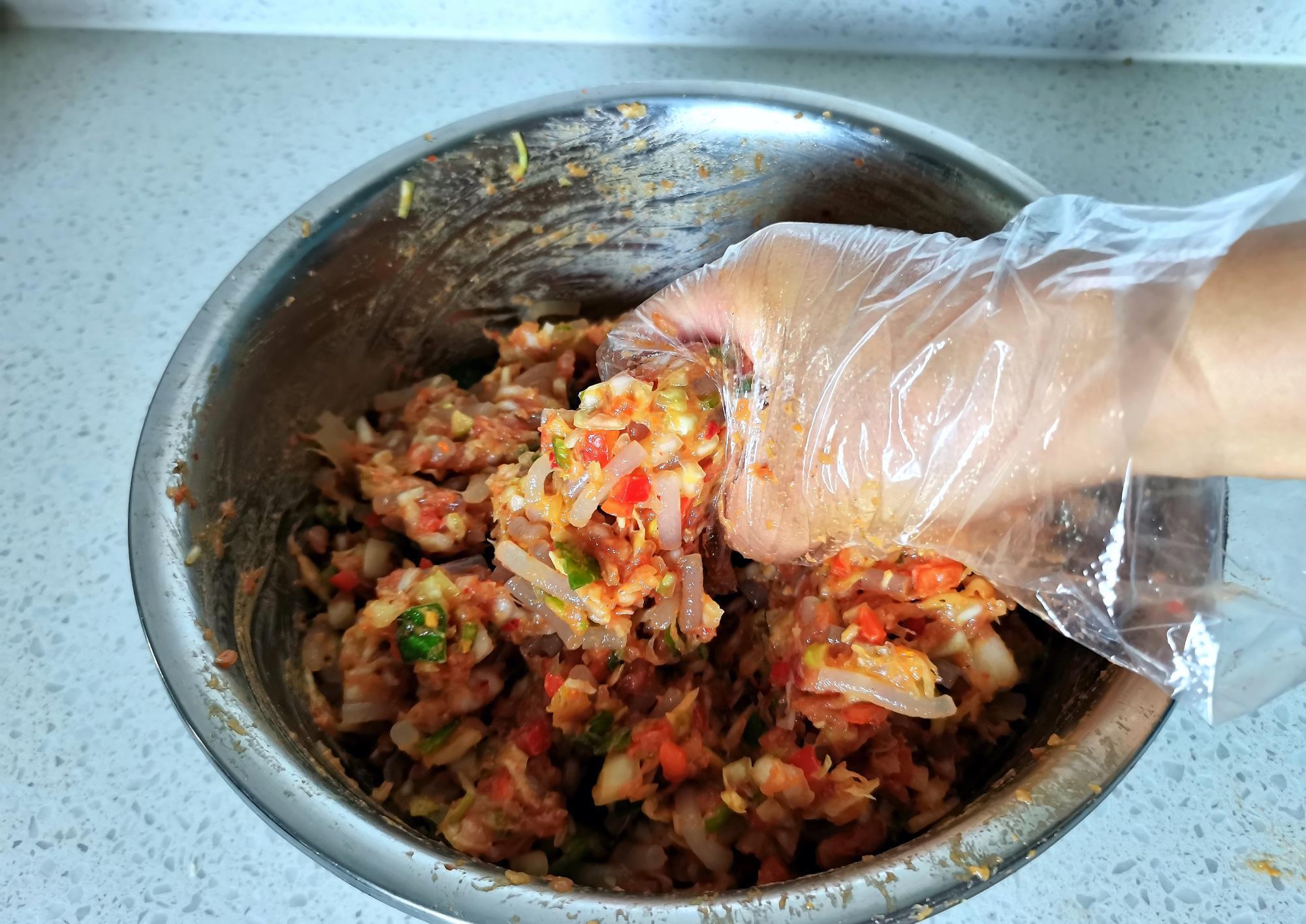 莲花菜|夏天我家就爱吃这馅料的包子,脆嫩营养价值高,蒸包子真香