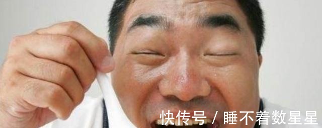 肩膀疼痛|35岁男子右肩疼痛诊出肝癌,后悔大哭,可能“3件事”没忍住