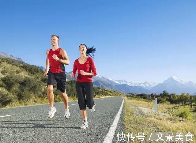 睡眠质量|天天早上慢跑一小时对身体好吗？看完这个你就知道了!