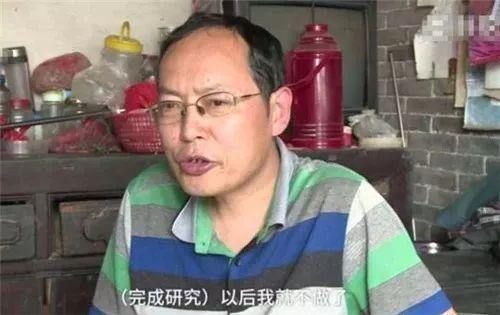 同样因为坚持，俞敏洪名声大噪，他却从“数学天才”沦为低保户