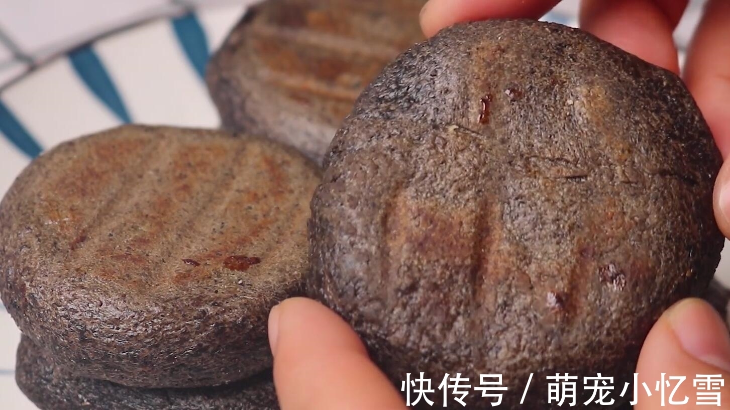 早餐多给孩子做这个吃,钙是牛奶的20倍,补脑长高个,比吃排骨强