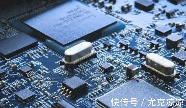 中国移动|用户且慢选购5G手机，明年才是更合适购买5G手机的时候