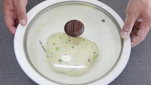 外婆用了40年烙饼做法,柔软多层,凉了不发硬,学会给家人露一手