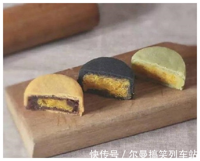 夹心馅饼|面点师傅说出独家秘方,夹心馅饼有了这一步,表皮酥脆馅料可口