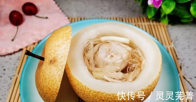 小编建议|冬季,梨和它是绝配,每天坚持喝一次,喉咙舒服不咳嗽,别不懂喝!