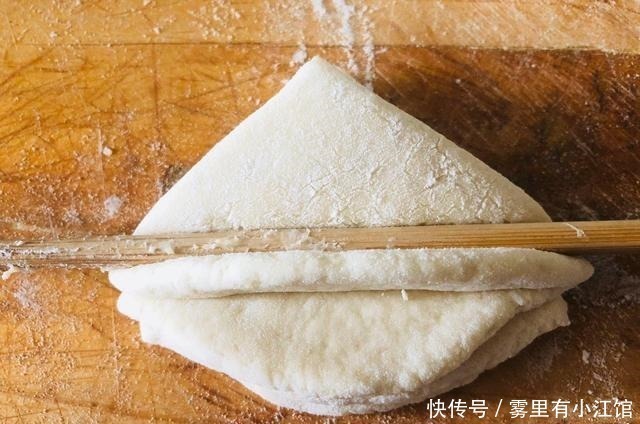松软|花卷这样做一点不费事，只需一根筷子轻松搞定好看形状，松软好吃