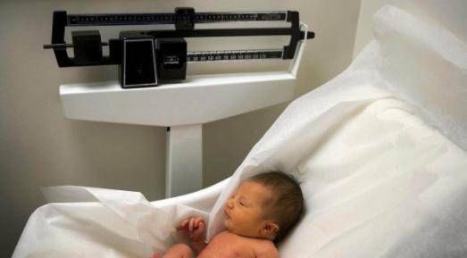 子出生后|你知道吗出生时,婴儿的体重越接近这个数字,婴儿就越聪明