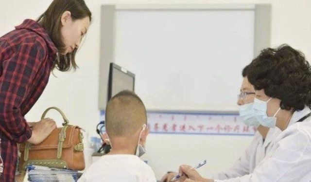 宝妈|宝宝3岁以后就不用吃鱼肝油了么?儿保医生:很多父母都理解错了