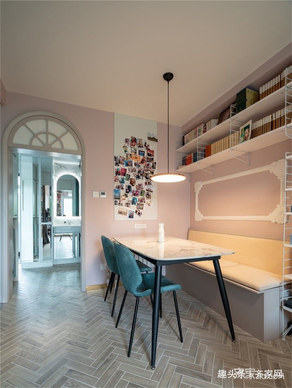 客餐厅|50㎡小户型,巧妙设计出1500+书籍的家!满足阅读需求!