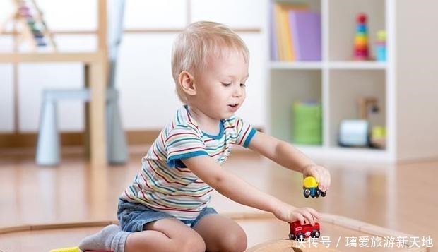 长大|孩子爱出门浪还是宅在家,长大后这些区别很明显,家长多重视些