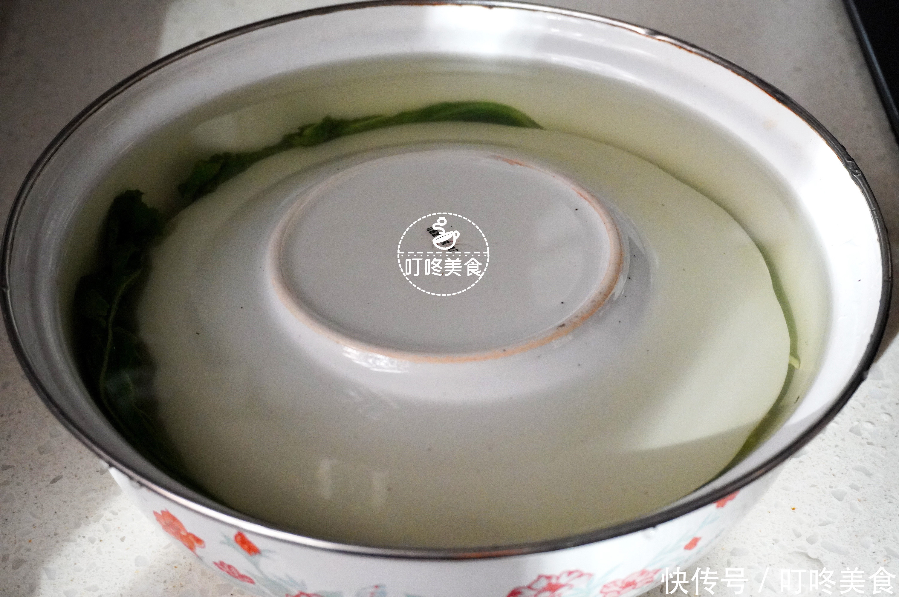  放久不烂|腌酸菜，别只会加盐腌了，牢记3个关键，酸菜又酸又脆，放久不烂