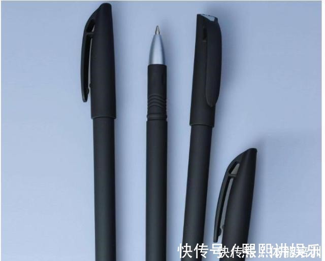 蜡笔|白墙被乱涂乱画,白墙上的污渍怎么去除,教你去除墙壁污渍小妙招!