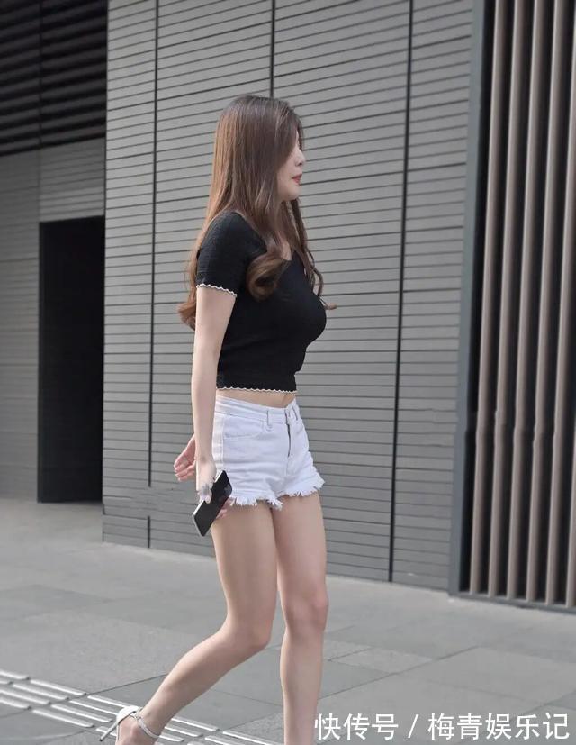 瑜伽裤|设计风格独特的瑜伽裤,减龄效果相当不错,令人难以拒绝