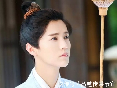 化妆|古代男人也化妆？没想到大臣们竟然都以涂口红为荣