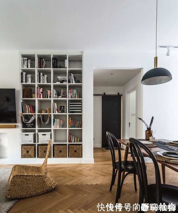 空间|他120㎡家,一进门玄关就把我吸引,全屋空间极致利用,真的很巧妙