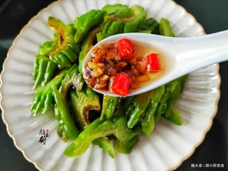 天热，最该吃的不是黄瓜，而是这菜，简单一拌，好吃下饭还不长肉