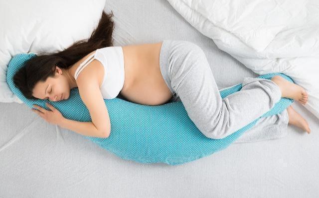 宫缩|为了胎儿能顺利出生,预产期前一个月,3个行为要及时改