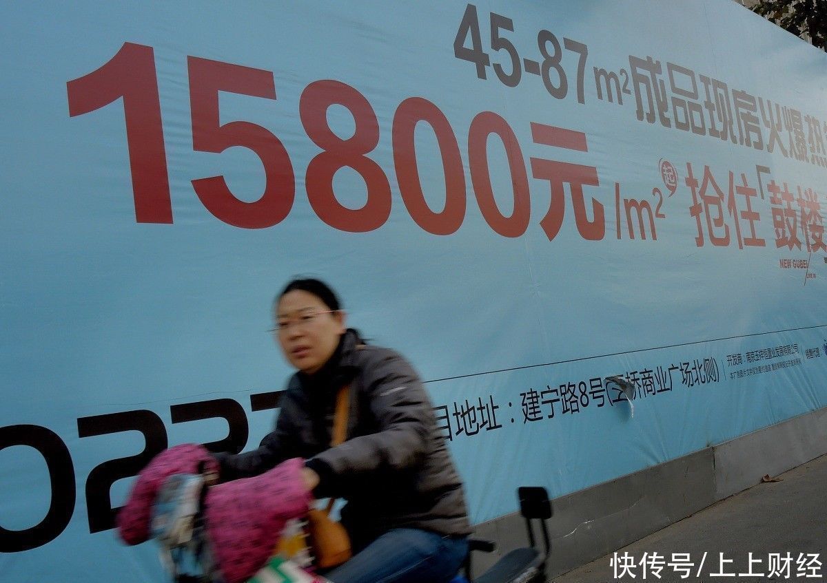 差距|白富美VS破产女,一贫一富生活大对比,这差距也太扎心了!