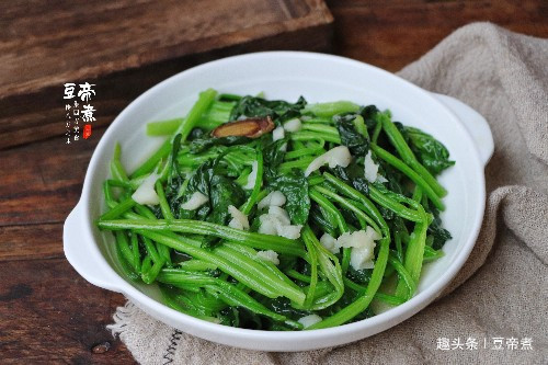 惊蛰|此菜不贵营养好,现在吃正是时候,贫血头晕的人,尤其要多吃