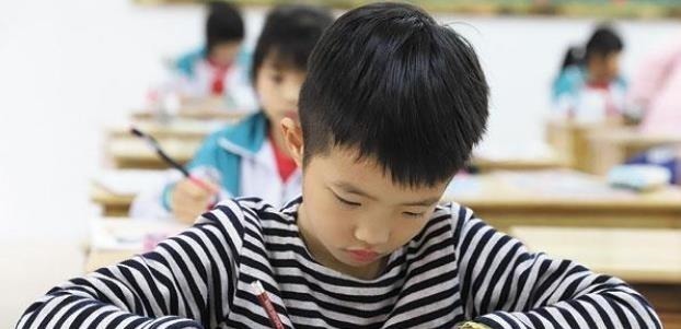 自动铅笔&为什么小学生不让用自动铅笔?其中暗藏玄机,真不是老师胡乱要求