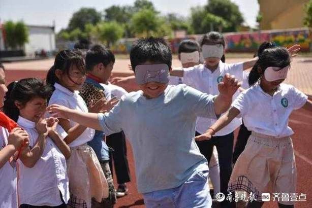 护眼|今天是全国爱眼日！小学生学习爱眼护眼