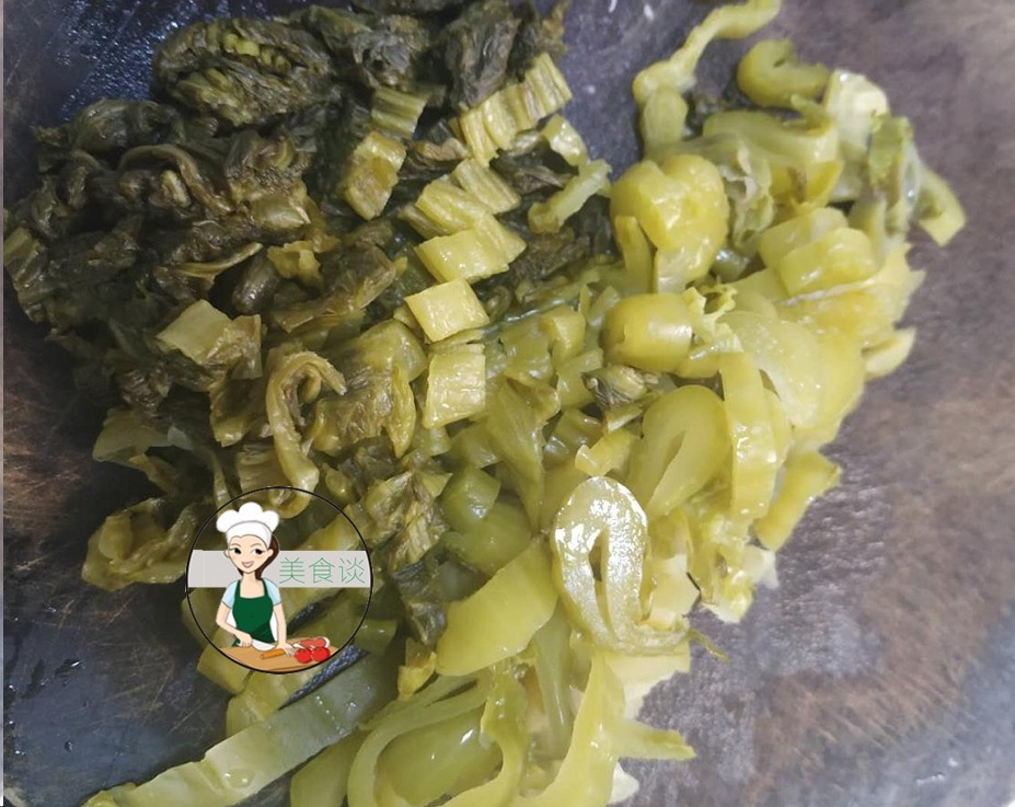 小米辣|五花肉和此菜真是绝配,过年就好这口,炒了一盘,上桌三两下光盘