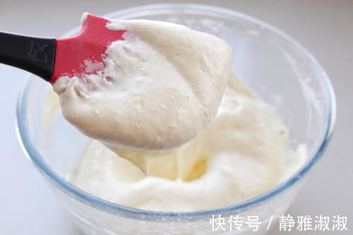 自制圣诞小清新蛋糕,稍加装饰就能惊艳众人,细腻香甜好看又好吃