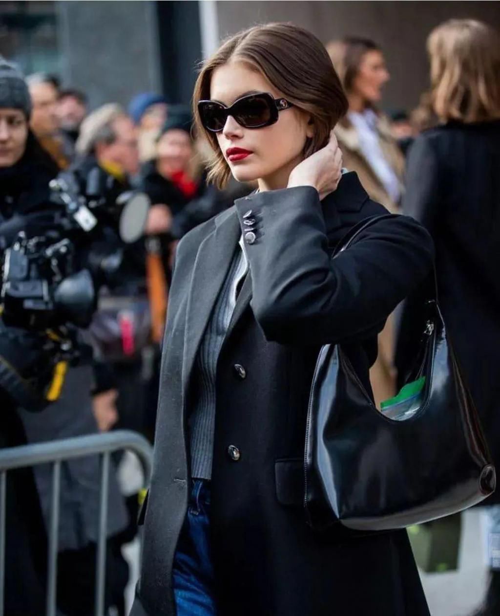 想独领风骚这6个小众设计师品牌的包包，你一定不要错过