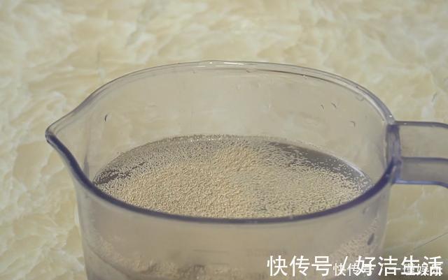 面包|教你做手不沾面的烙饼,10分钟搞定全家人早餐,蓬松暄软像面包