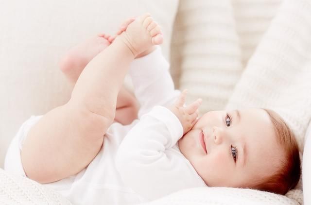 宝宝|这3种牛奶 宝宝虽然很爱喝但丝毫没有营养 别再给宝宝喝了