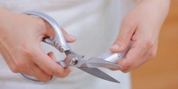 试试这么做,不加1滴油和水,再挑食的娃都难逃它的魅力