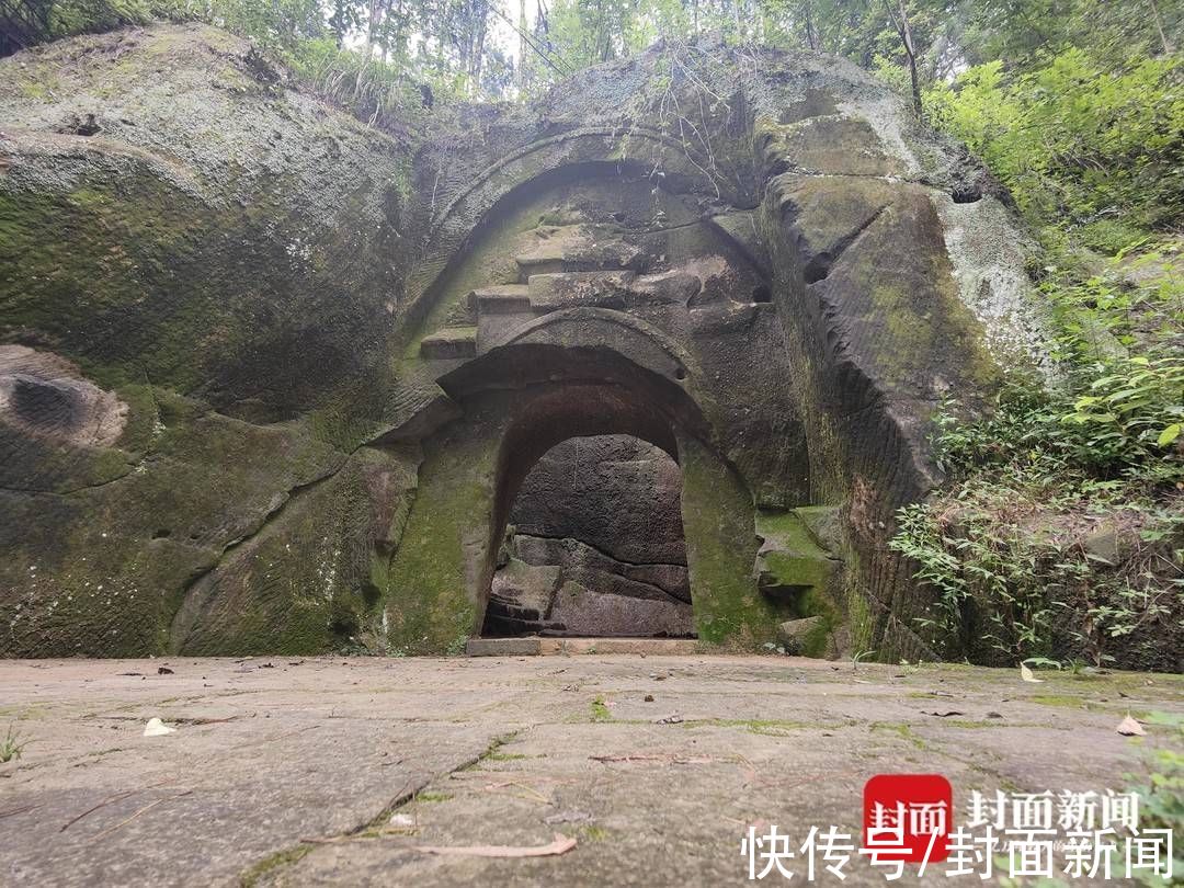 南部县|探访四川南充南部禹迹山摩崖造像：看古代最大石刻圆雕立佛 大禹治水曾在这里驻足｜川渝秘境