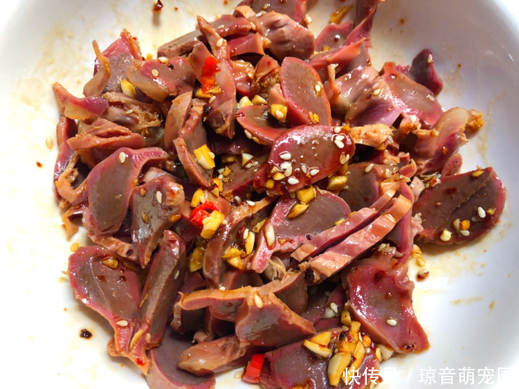 简单|老公就喜欢吃它,简单煮一煮,拌一拌,美味又下饭