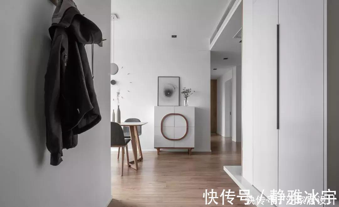 大门|户型没玄关，开门就是厅教你轻松打造玄关，别再说鞋子没处放了