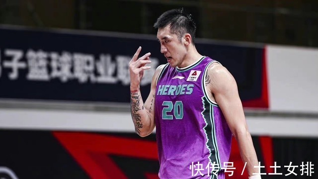 钟豪|20分大胜!广厦6人得分上双,丁彦雨航只打2分钟,徐长锁被喊下课